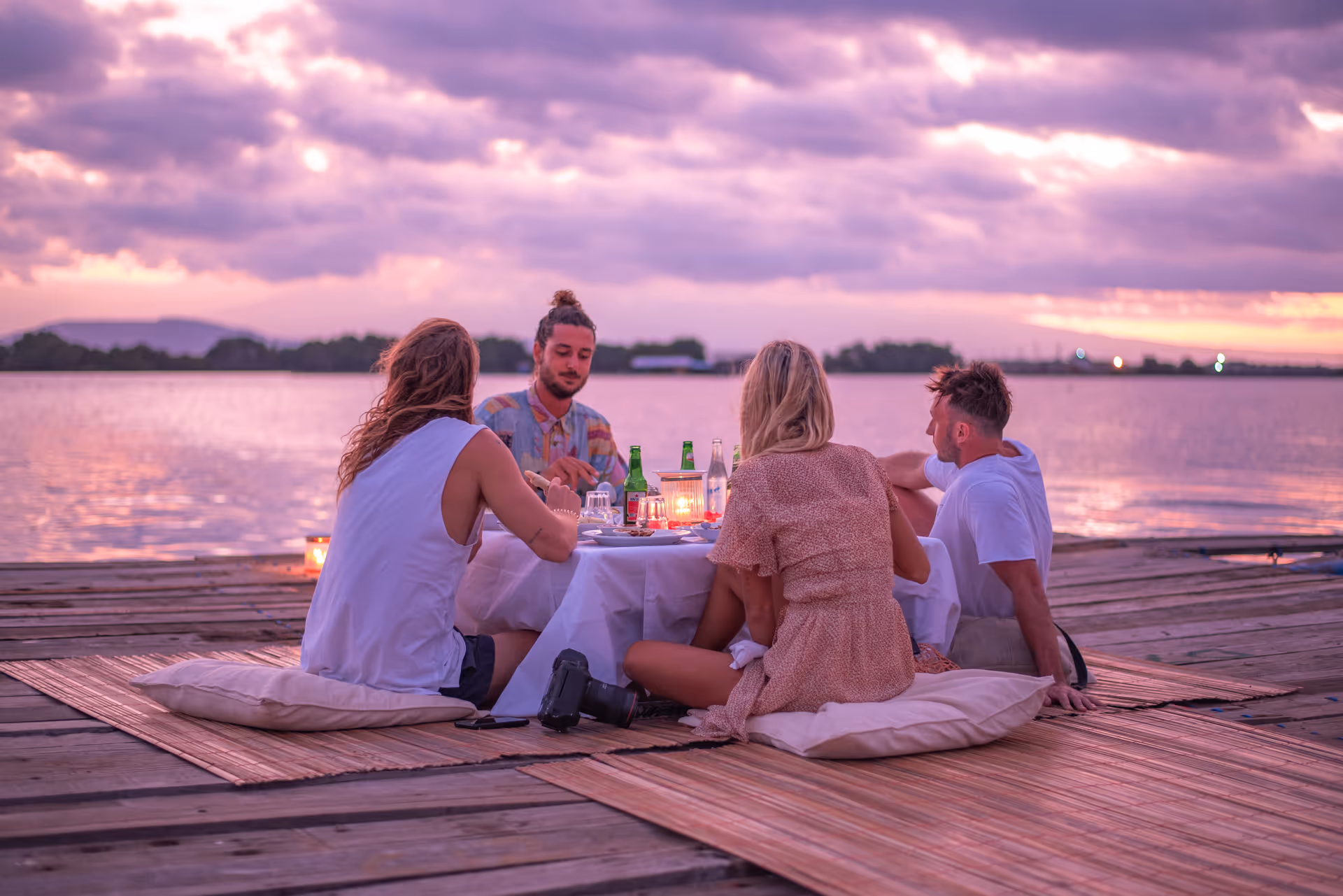 Gili Putih white sand island dining and ocean picnic