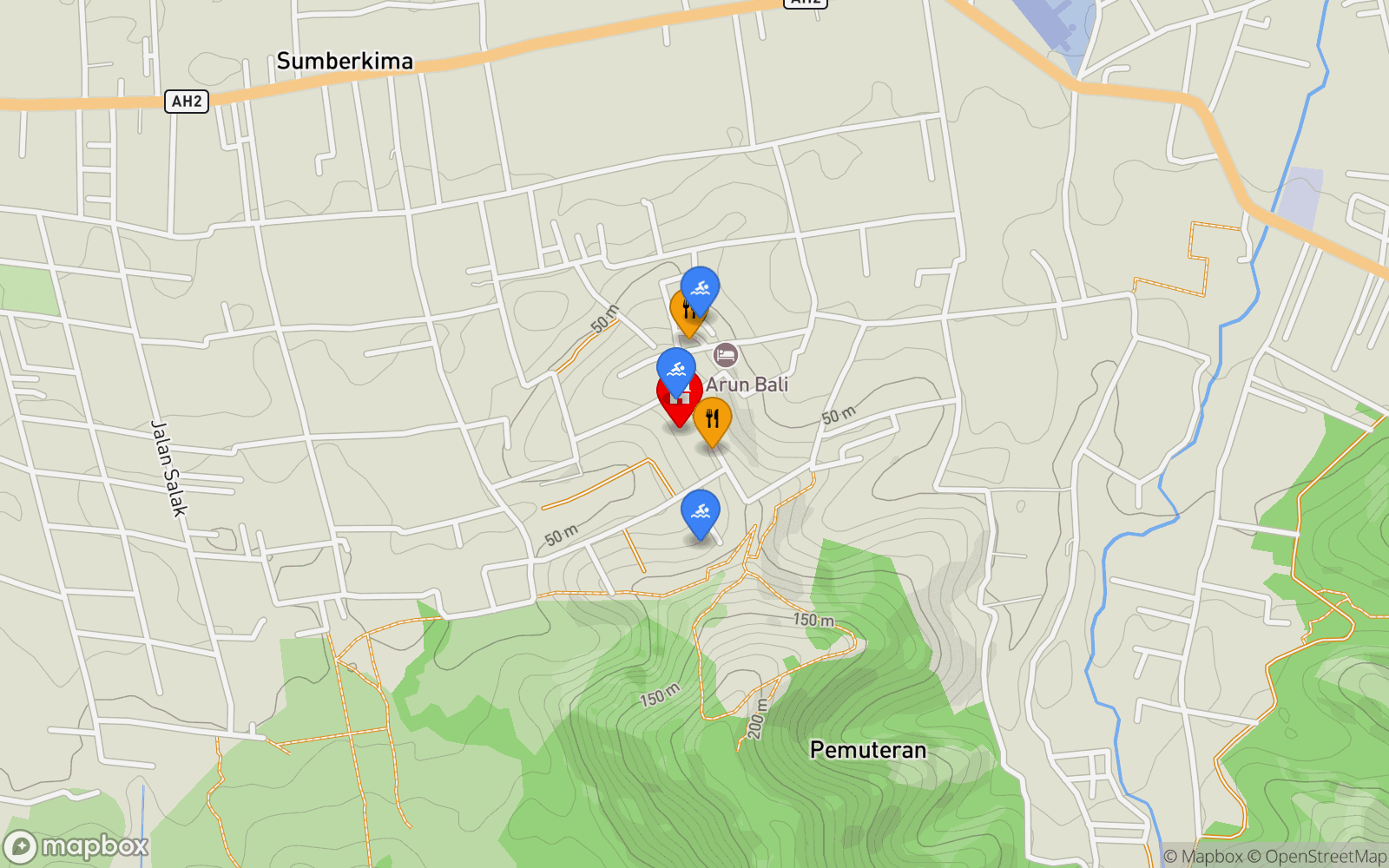 Villa Naga location map showing nearby restaurants and pools